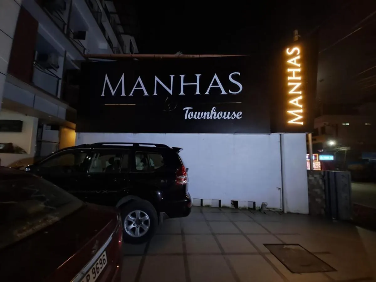 Aparthotel Manhas Townhose Tripunithura